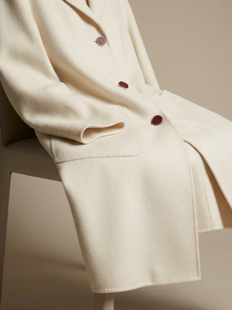 Luxurious Cashmere Coat – Timeless Elegance
